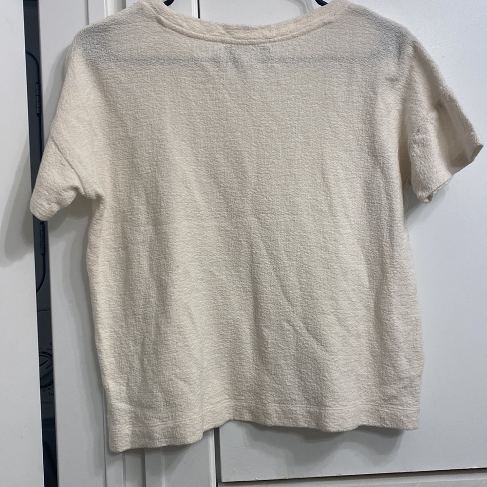 Textured Tee - Picture 4 of 5